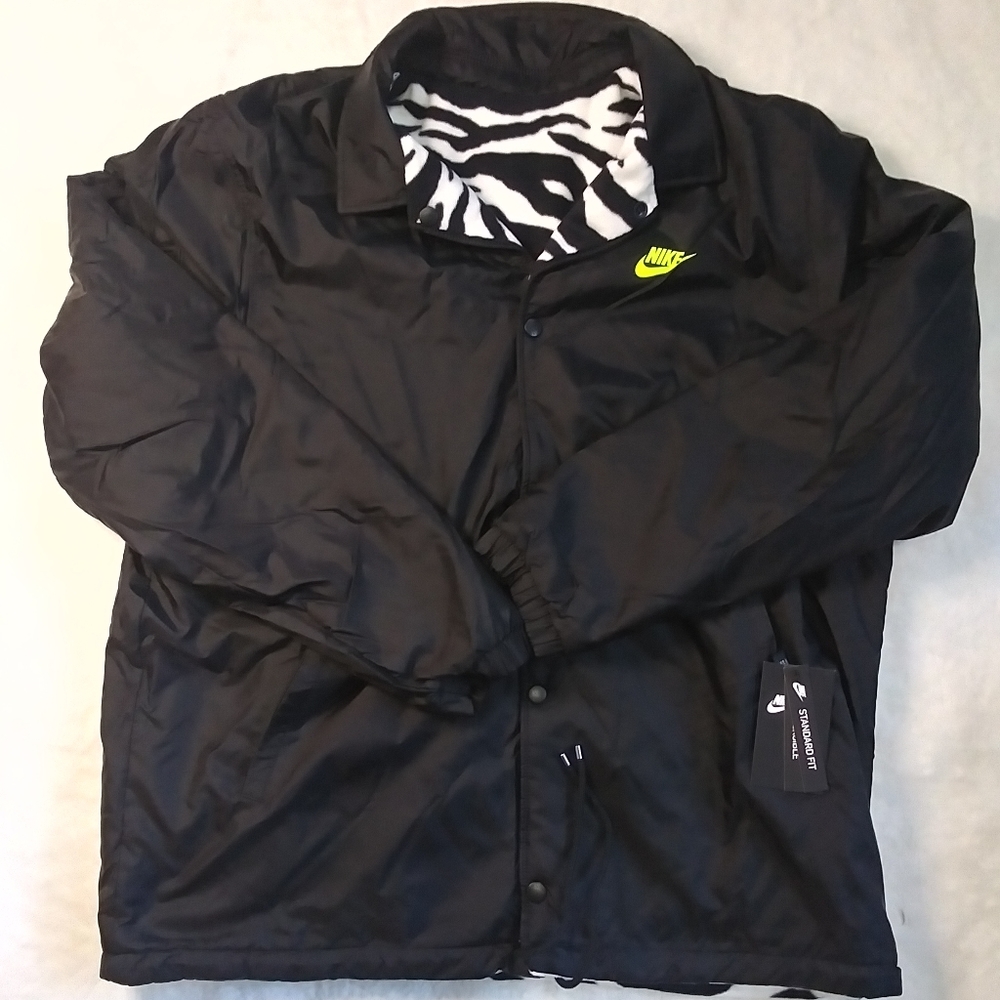 Nike Sportswear City Edition Men's Coaches Jacket 